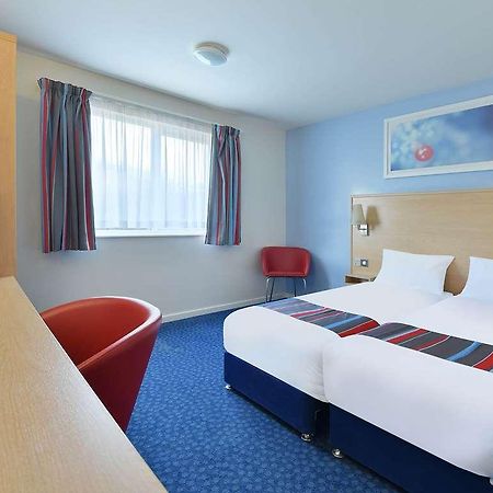 Travelodge Μάνσφιλντ Δωμάτιο φωτογραφία