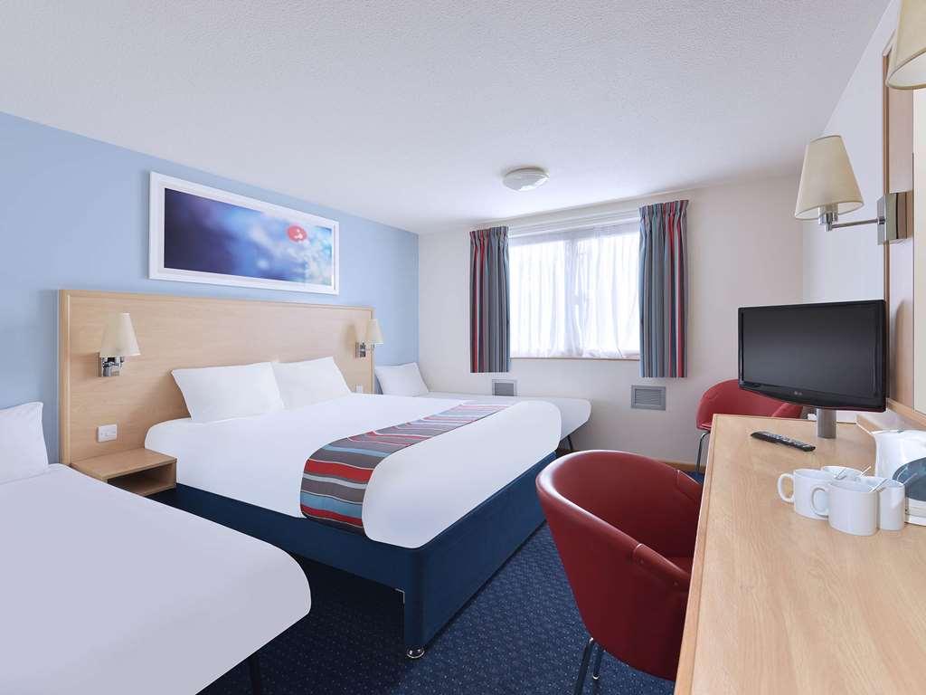 Travelodge Μάνσφιλντ Δωμάτιο φωτογραφία